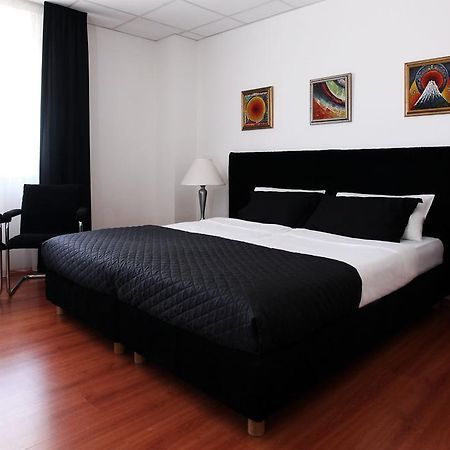 Sos Motel Hatvan Zimmer foto